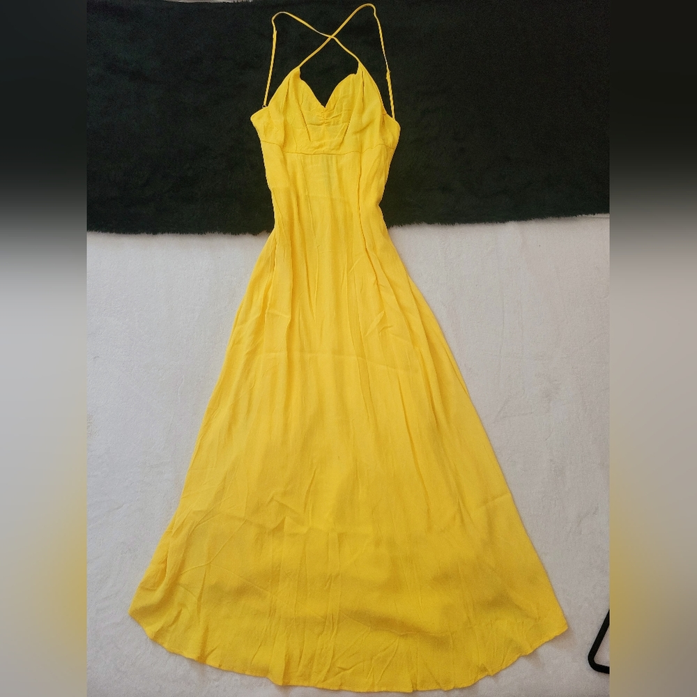 NEW Beautiful Yellow Maxi Dress